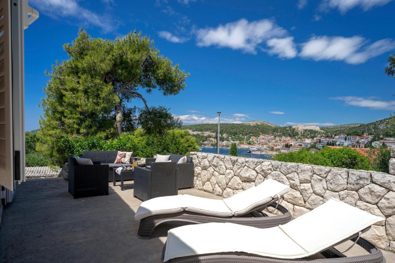 Rinada - Zf Hvar Hvar Town Buitenkant foto