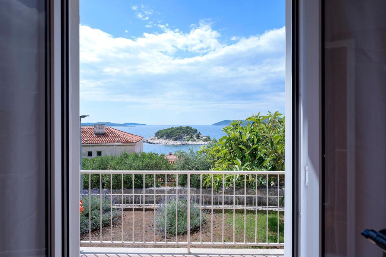 Rinada - Zf Hvar Hvar Town Buitenkant foto
