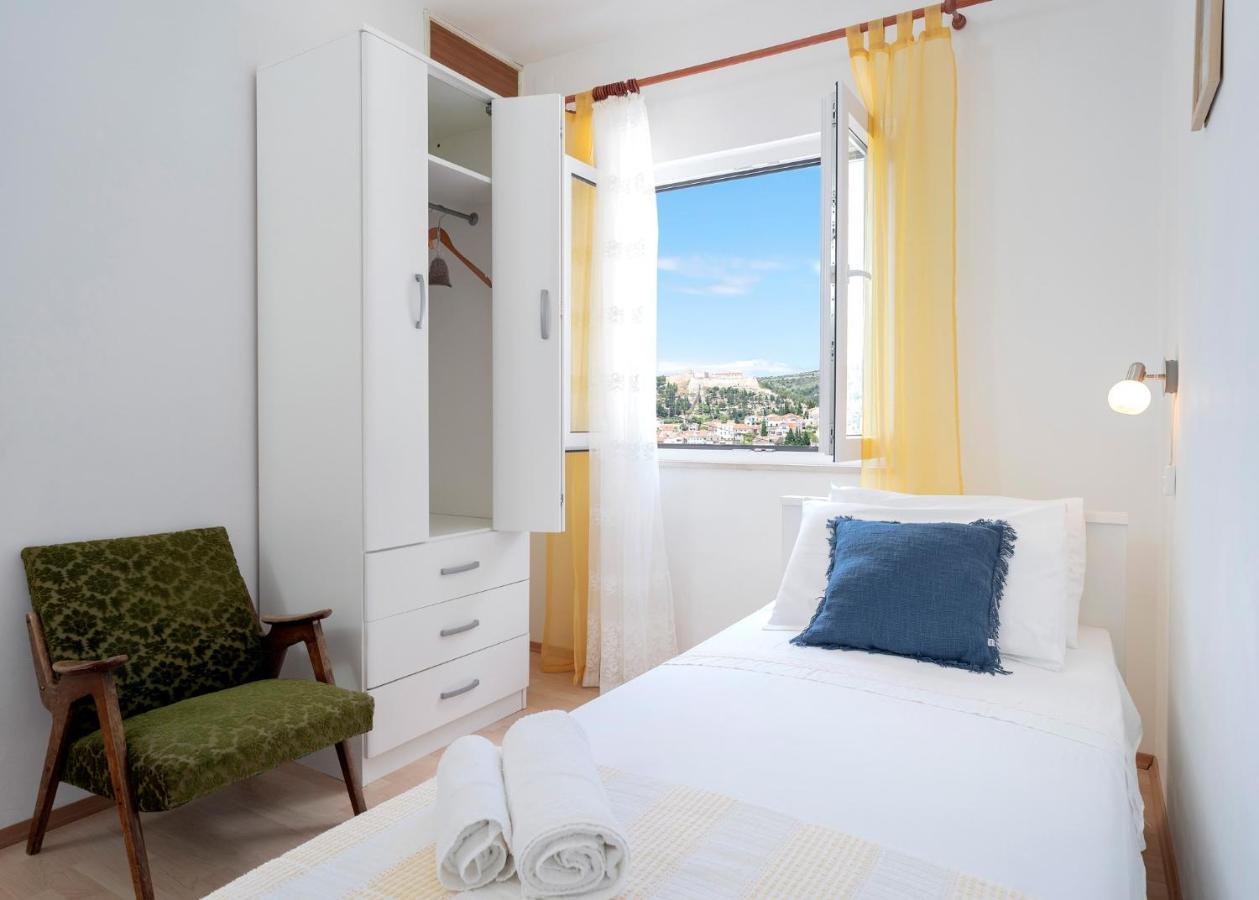 Rinada - Zf Hvar Hvar Town Buitenkant foto