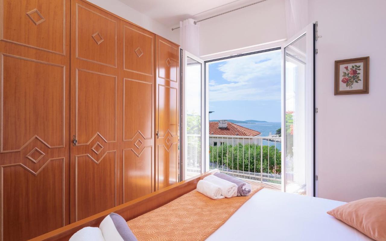 Rinada - Zf Hvar Hvar Town Buitenkant foto